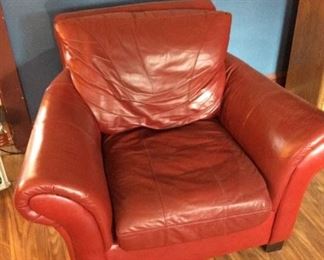 Bonded Leather Chair https://ctbids.com/#!/description/share/332534