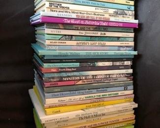 Hardback Kids Books https://ctbids.com/#!/description/share/331583