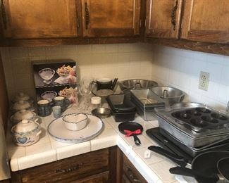 Dishes, Pots and pans