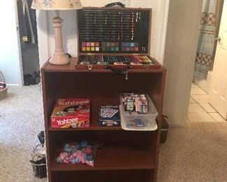 Small bookshelf, lamps,and games