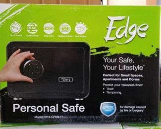 Edge Mini Personal Safe by Cannon - NEW IN BOX