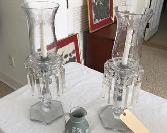 Pair of French candle prisms hurricanes