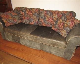 Clean Karpen leather sleeper sofa