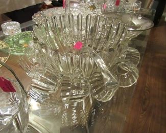 Mid Century punch bowl/12 cups & ladle