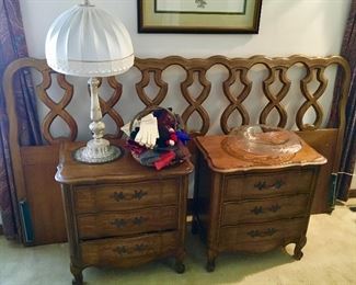 THOMASVILLE HEADBOARD & NIGHT STANDS