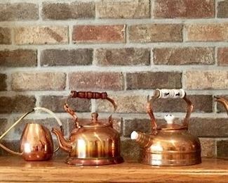VINTAGE COPPER POTS & WATERING CAN.