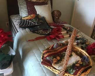 Twin bed #2