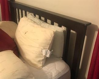 Full bed