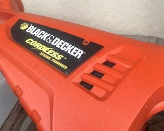 B & D trimmer