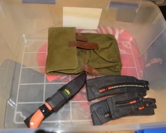 Hunting Knife, Military Pouch, Smith & Wesson Clips