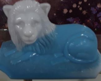 Westmoreland Blue and White Lion 