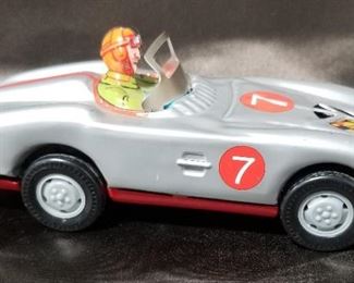 Tin wind-up Car 