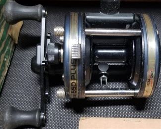 Fishing Reel 