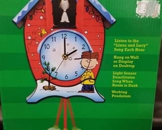 Peanuts Cukoo Clock