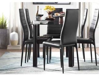 Wade Logan Aubree Dining Table In Black