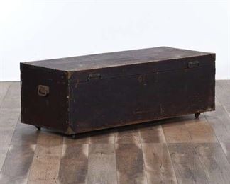 Craftsman'S Storage Trunk W Sliding Drawer