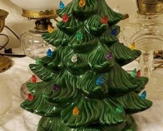 Mint ceramic tree