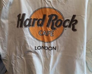 VINTAGE T-SHIRT HARD ROCK CAFE LONDON