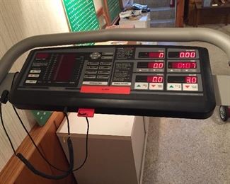 TREADMILL IMAGE PERSONAL FITNESS SYSTEM 977