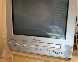Television with DVD VHS player $10