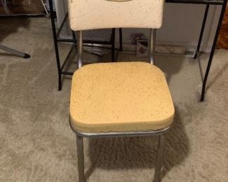 Mid century chair $15