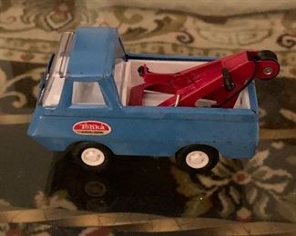 Tonka tow truck $5