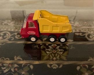 Metal tonka truck $5