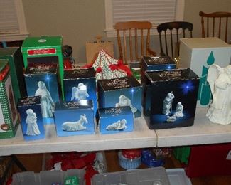 Avon Christmas Nativity Figures