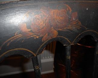 Detail on the back