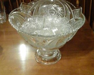 Large pressed glass punch bowl set 15 pieces