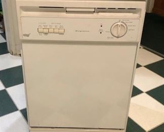 Frigidaire 18” portable Dishwasher 