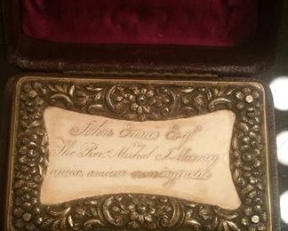 1831 DUBLIN SILVER COMMUNAL TABLE SNUFF BOX