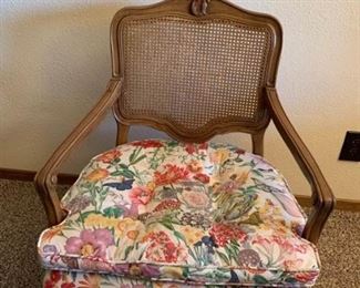 floral print cushion chair