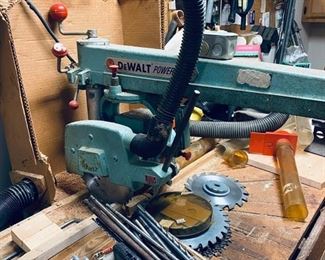 Radial arm saw