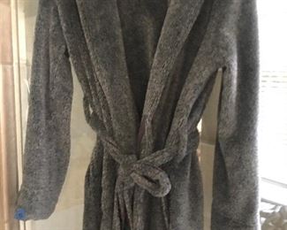 Fleece bathrobe