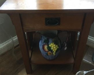 Art’s and Crafts side table