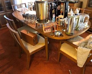 American of martinsville dining set with buffet and China cabinet