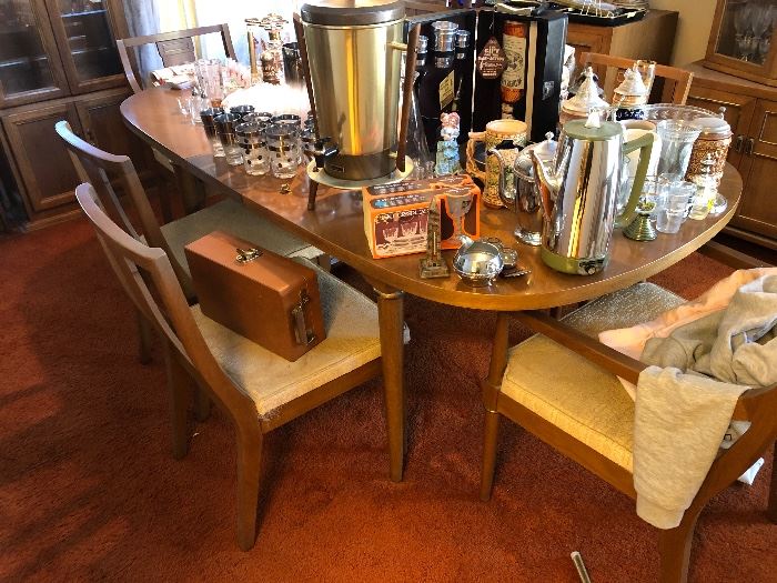 American of martinsville dining set with buffet and China cabinet