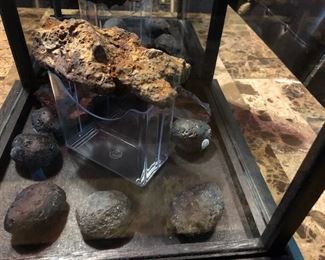Meteorite and Tektites