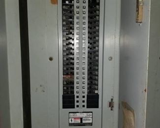 Siemens Electrical Panel With Breakers