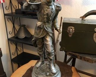 Civil War bugler figurine.