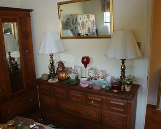 Vintage dresser
