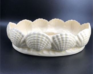 Lot 280
Porcelain Scallop Designed Serving Bowl