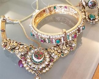 Colorful Indian jewelry set