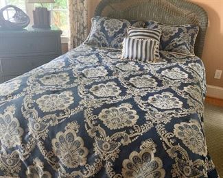 queen size linens