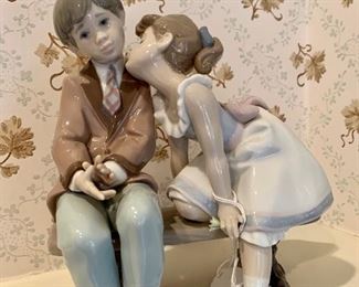 Lladro figurine “Ten & Growing”
1985-1995 anniversary