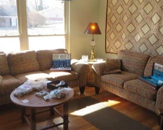 Matching Sofa & Loveseat, Coffee Table, End Table with Lamp, Postage Stamp Quilt