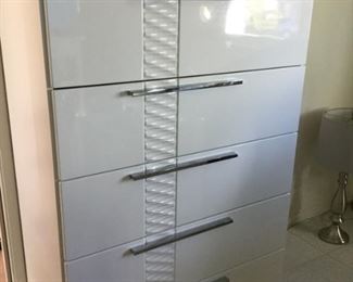White with silver bar handles chest matches dresser and stand
