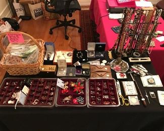 Costume Jewelry, earrings, a few bracelets, necklaces and pins. Pocket knives and misc