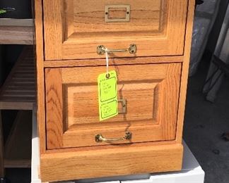 Printer pedestal and oak filing cabinet